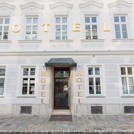 Fink Low Budget Rooms Wien Exterior foto